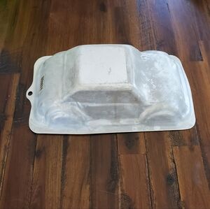 Vintage Wilton Car-Shaped Cake Mold 2001